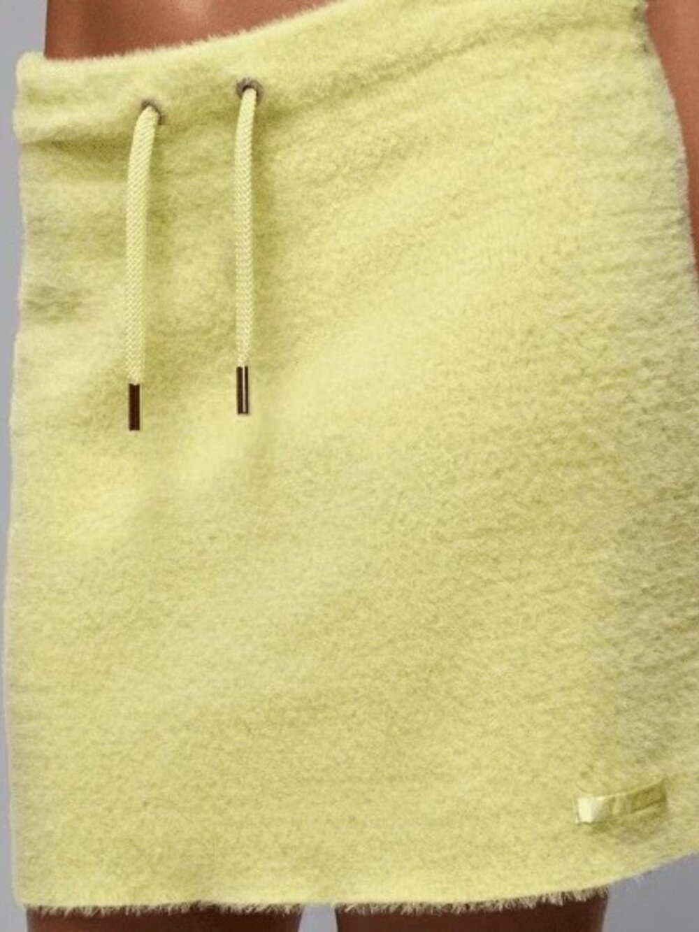 Nike Air Jordan Women's Fluffy Knit Mini Skirt Luminous Green sz L NWT MSRP $100